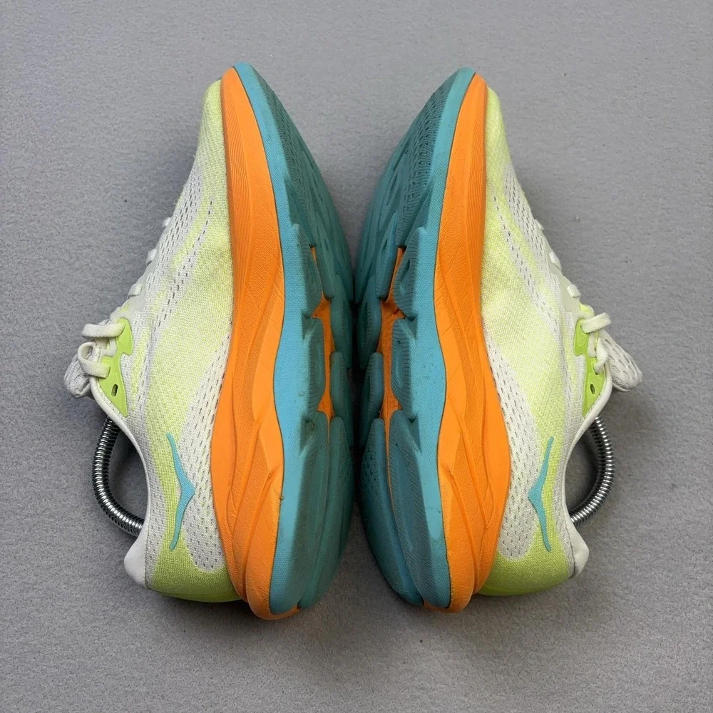 Hoka One One pre owned